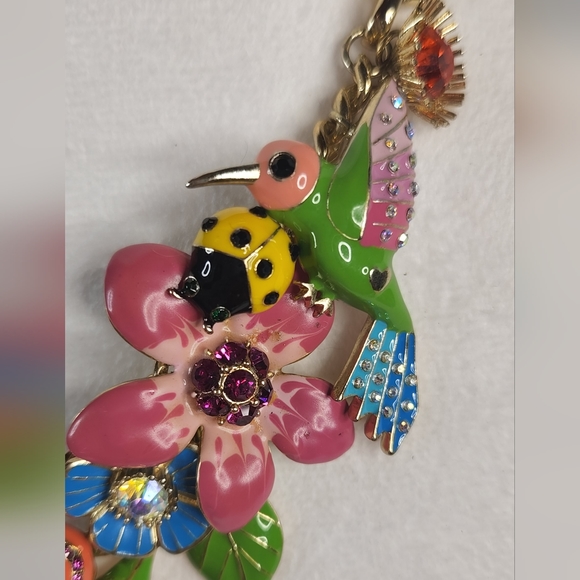 Betsy Johnson Floral Hummingbird Necklace - Picture 4 of 8